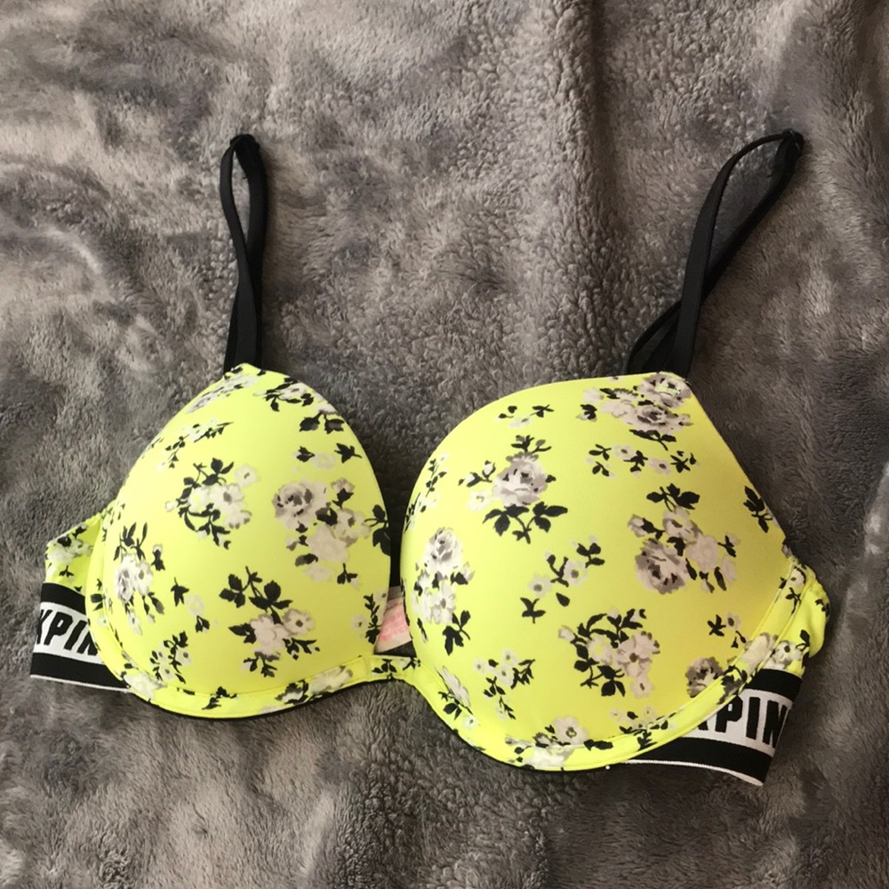 Pink Victoria’s Secret bra